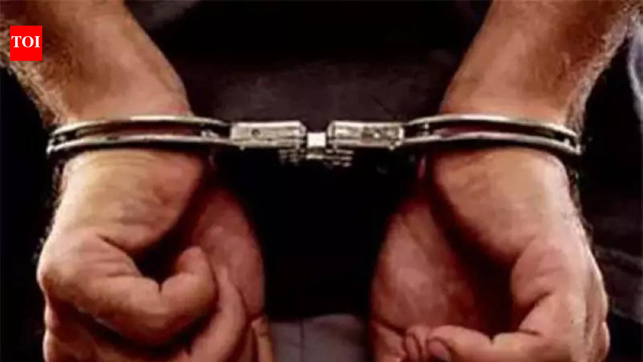 अप्पर इंदिरानगर येथे पत्नीच्या हत्येच्या आरोपाखाली पान स्टॉल मालकाला अटक